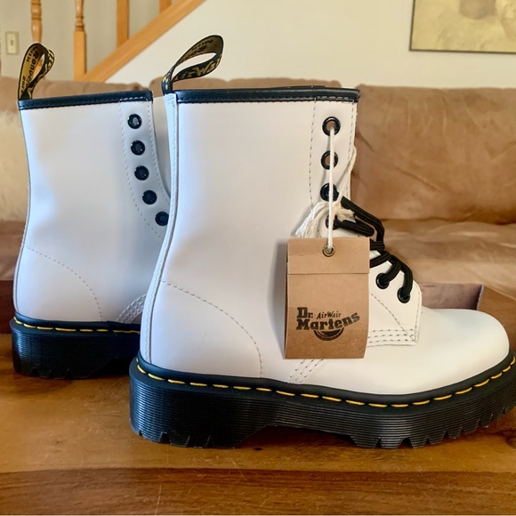 DR. MARTENS White Matte Leather Lace Up Boots - Picture 9 of 9